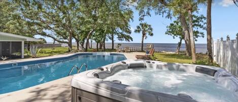 Outdoor pool, a heated pool