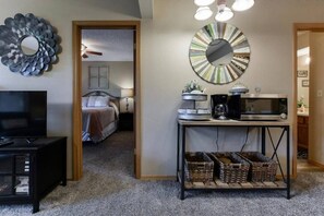 2 camere, ferro/asse da stiro, lenzuola