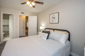 2 habitaciones, escritorio, wifi gratis y ropa de cama 