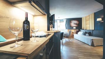 Familienapartment (Alpenrose) | Eigene Küche | Espressomaschine, Wasserkocher, Hochstuhl