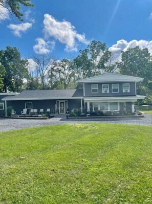 Exterior - Canalside Tranquility (Waterloo)