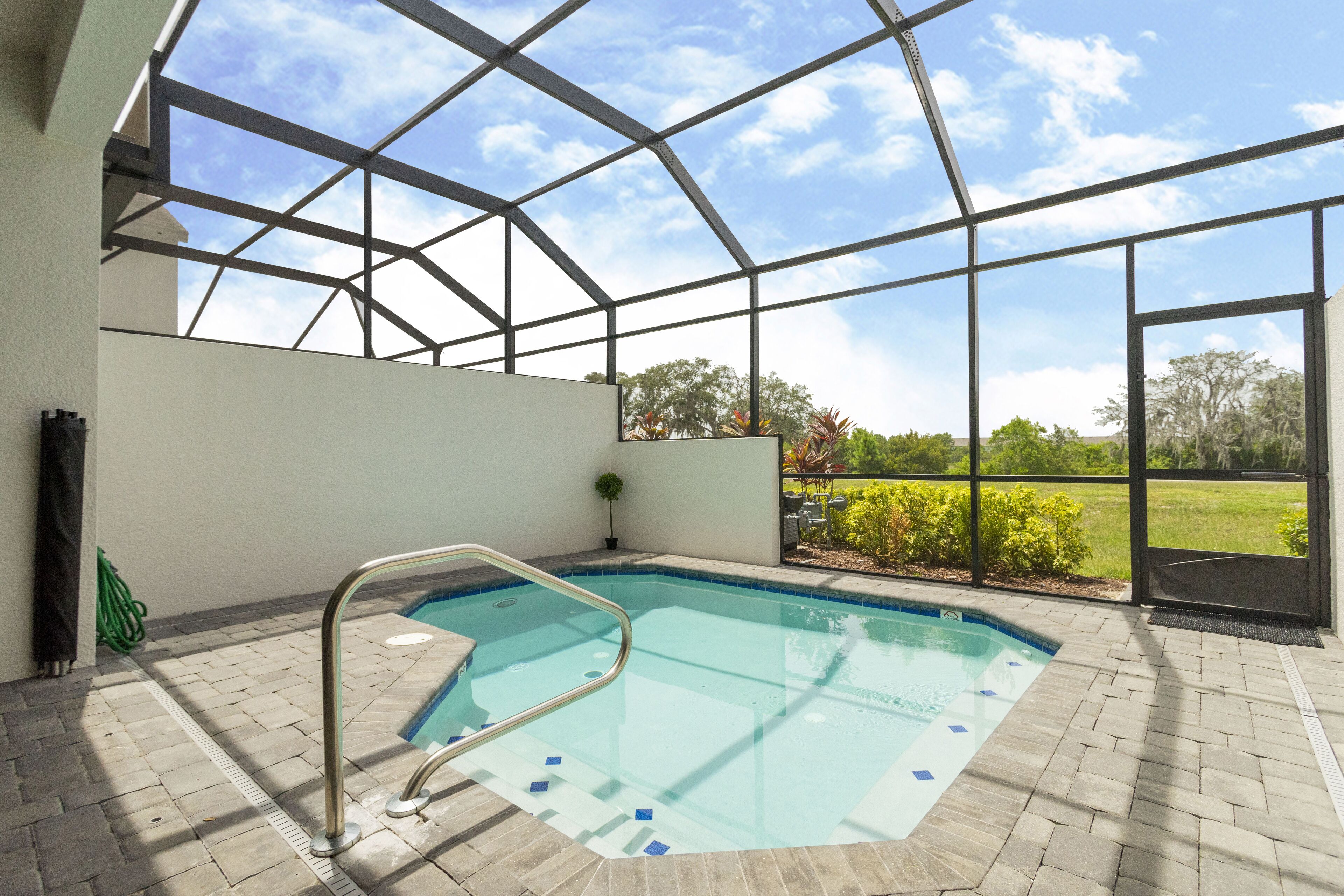 Enchanting 4-Bed Retreat: Pool & Disney Magic - Festival - 162 CD