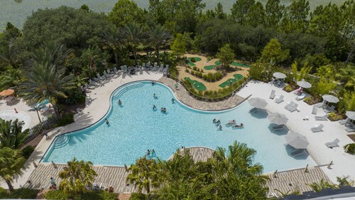 Enchanting 4-Bed Retreat: Pool & Disney Magic - Festival - 162 CD