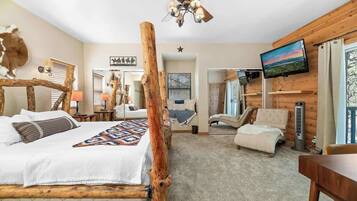 5 bedrooms, desk, iron/ironing board, travel crib