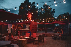 Serves lunch and dinner - A-Lodge Lyons (Lyons)