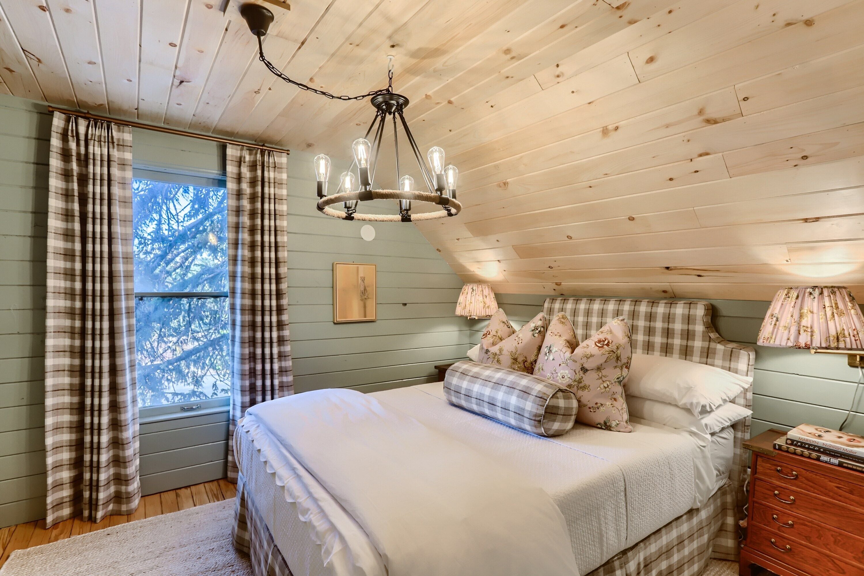 奢华独立别墅 | 熨斗/熨板、免费 WiFi、床单