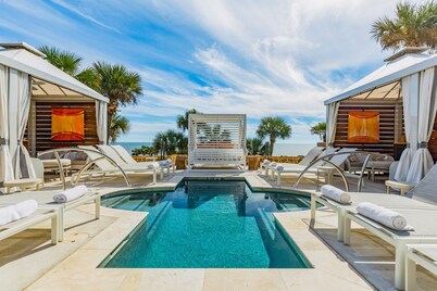 14th-floor condo at Gulf-front resort - central AC, balcony, pool, & hot tub