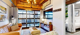 One-of-a-kind condo near downtown - pool, fitness room, central AC, washer/dryer