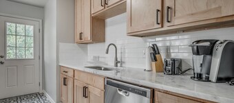 Stylish uptown OKC Home near everything!