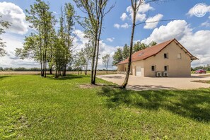 Exterior - La Ferme de Chivières (SERLEY)