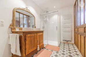 Dusche, HandtĂŒcher