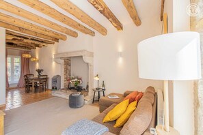 TV, fireplace, table tennis