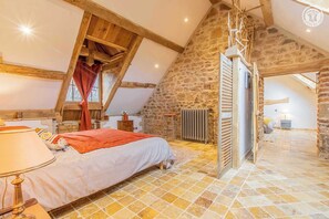 2 bedrooms, Internet