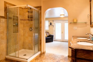 Combined shower/tub, jetted tub