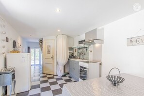 Mikrobølgeovn og ovn