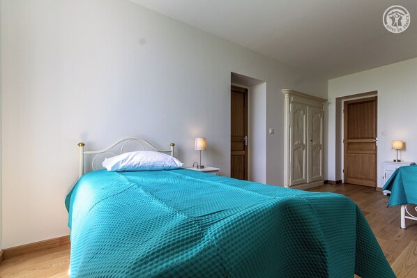 3 bedrooms, internet