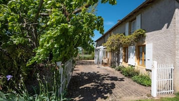 Enceinte de lâhĂ©bergement