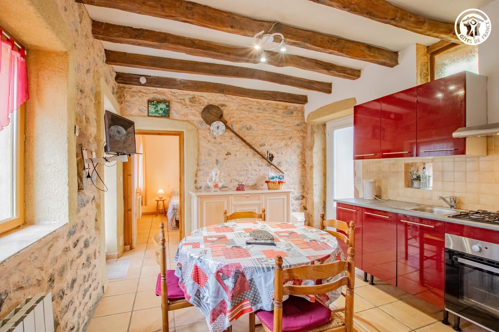 Mikrobølgeovn, ovn, højstol