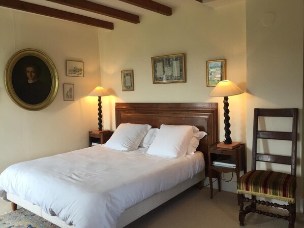 2 chambres, accès à Internet