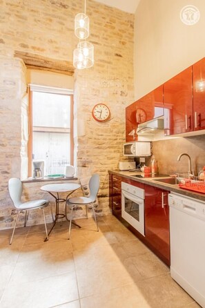 Mikrobølgeovn, ovn og oppvaskmaskin