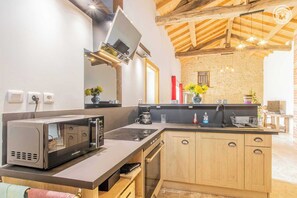 Microwave, oven, dishwasher