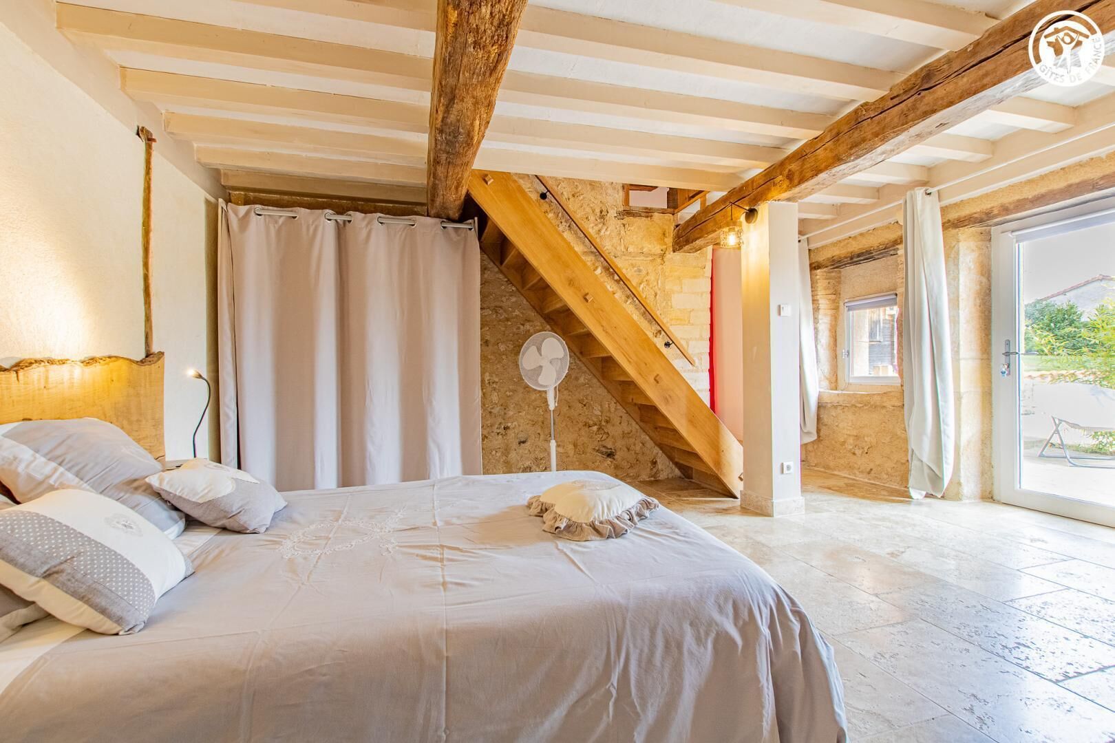 2 bedrooms, internet