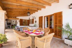 Restauration extérieure