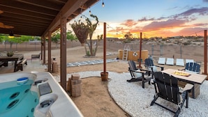 Unclassified image, 2 of 35, button - Alana House-Hot Tub, Pool, Fire Pit & Near Trails (Joshua Tree)