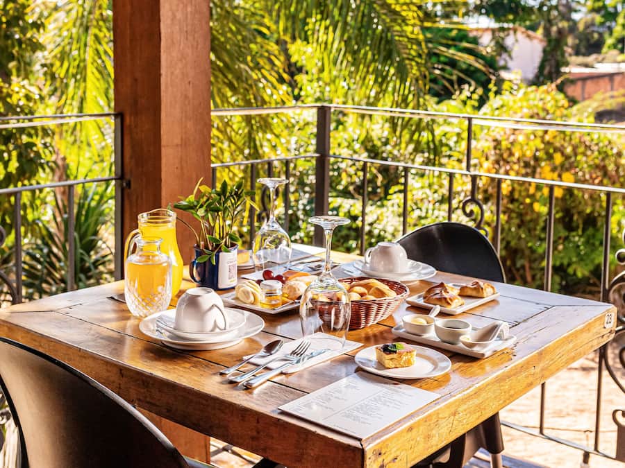 Tägliches inbegriffenes Frühstücksbuffet