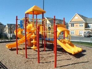Children’s area - NEAR DISNEY 3 bdrm villa with pools and clubhouse! (Kissimmee)