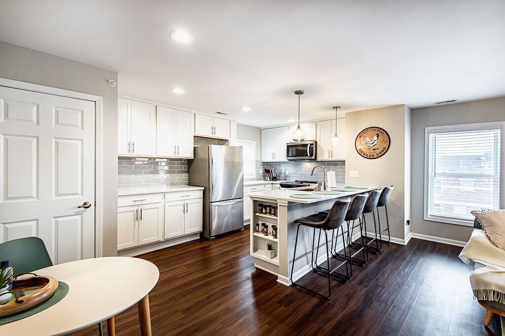 Large open concept kitchen