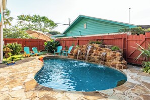 Outdoor pool, a heated pool - Heated Pool Oasis * Steps to Beach * Game Room Fun (Galveston)