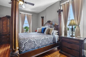 5 chambres, fer et planche à repasser, Wi-Fi gratuit, draps fournis