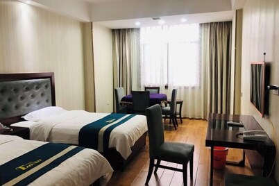 Taian Hotel