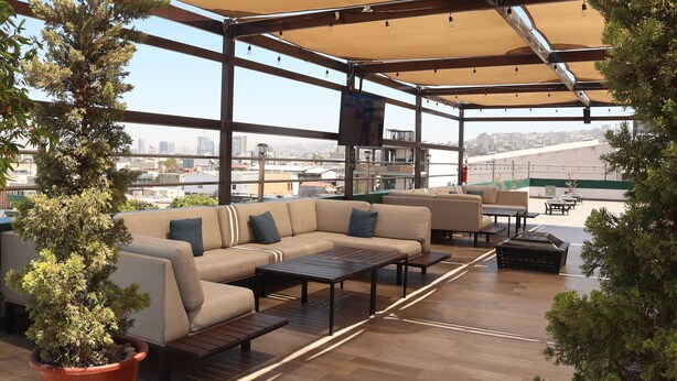 Sundeck - Hotel Grand One Plaza (Tijuana)