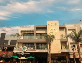 Fachada de la propiedad