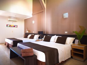 Standard Room | Minibar, in-room safe, desk, free WiFi - Palma Real Posada (Puerto Iguazú)