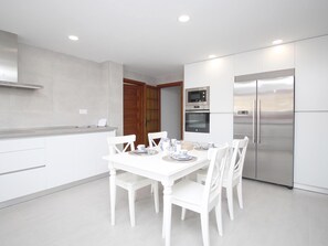 Dining - Del Parque Flats Villa Sauce (Velez Malaga (Chilches Costa))