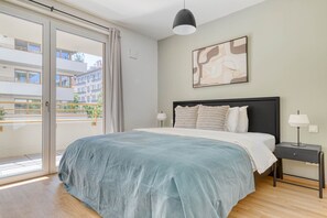 2 chambres, fer et planche à repasser, Wi-Fi, draps fournis