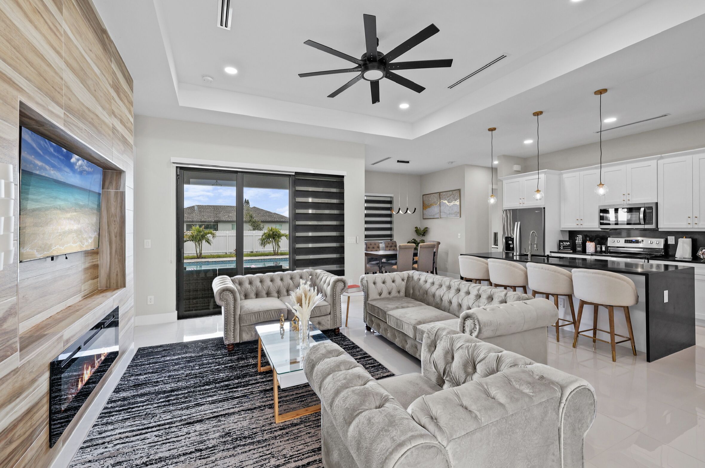 تلفزيون ذكي