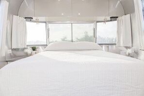 1 soverom, strykejern/-brett, wi-fi (inkludert) og sengetøy