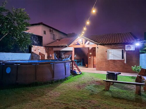 No Centro de Bonito, Casa Para Familias e Lazer