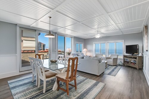 Pet Friendly | Oceanfront | Updated End Unit Sea Dunes | Spectacular Views | Beautifully Decorated