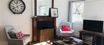 Comfy Cosy Country Cottage