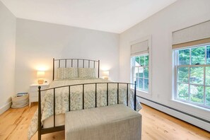 4 chambres, bureau, fer et planche à repasser, Wi-Fi