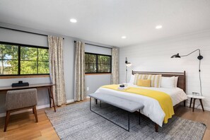 Unclassified image, 4 of 50, button