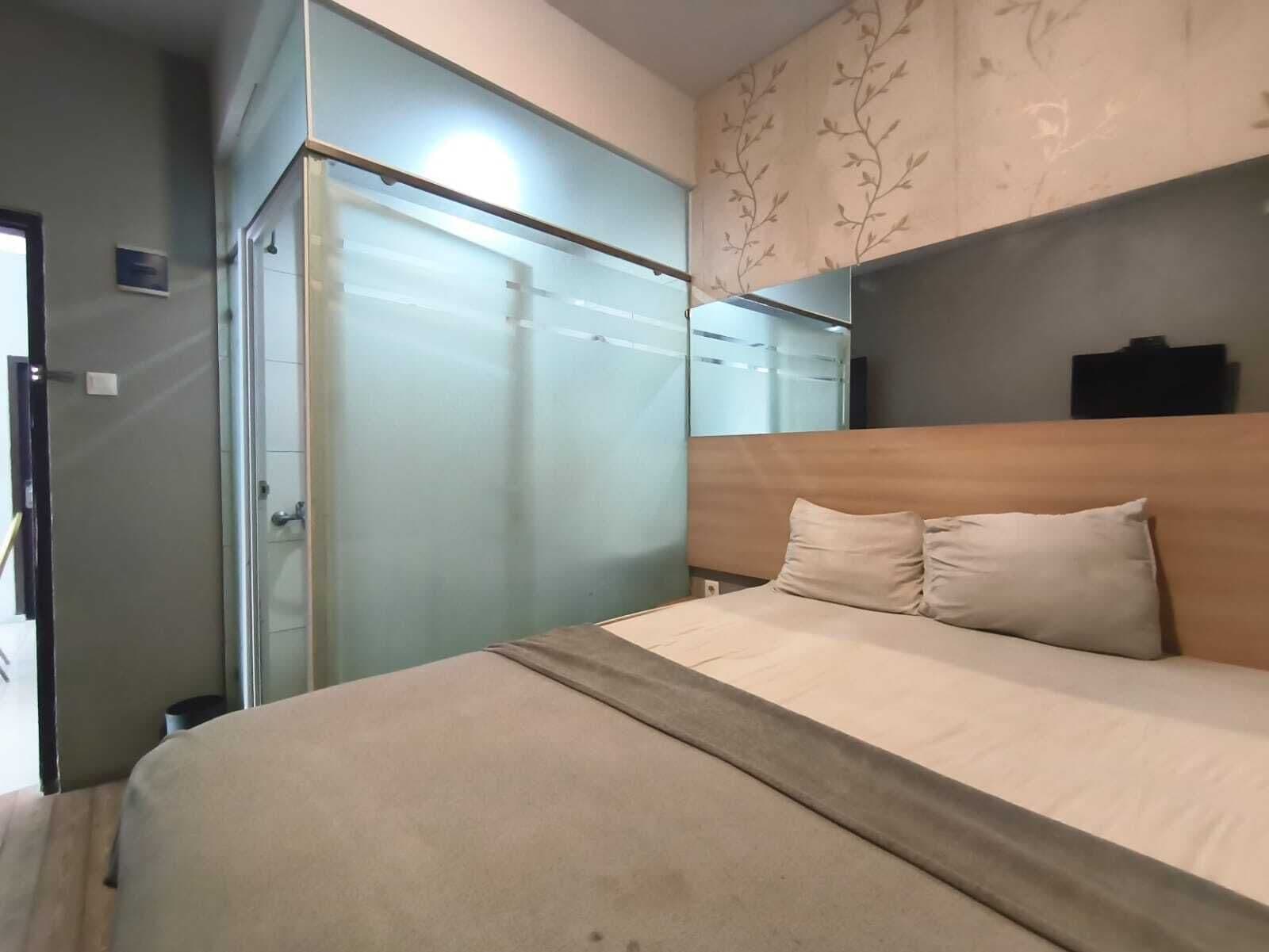 Deluxe Double Room | Desk, free WiFi, bed sheets