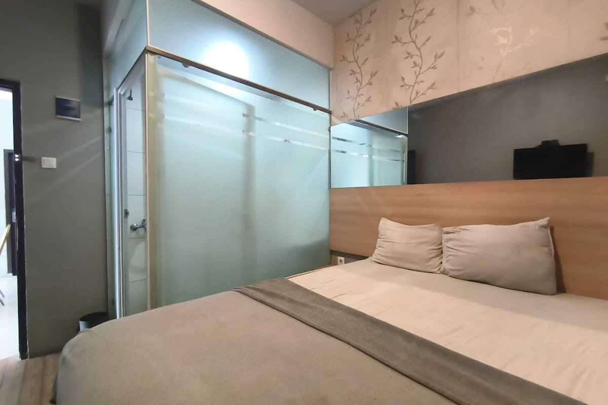 Habitación doble Deluxe | Escritorio, wifi gratis y ropa de cama 