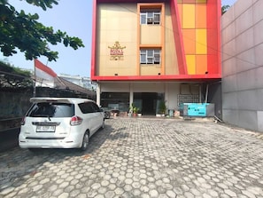Fachada da propriedade