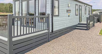 2 Schlafzimmer Unterkunft in Laurenkirk